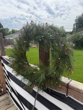Holiday Pine Needle Wreath with Multicolor Beads